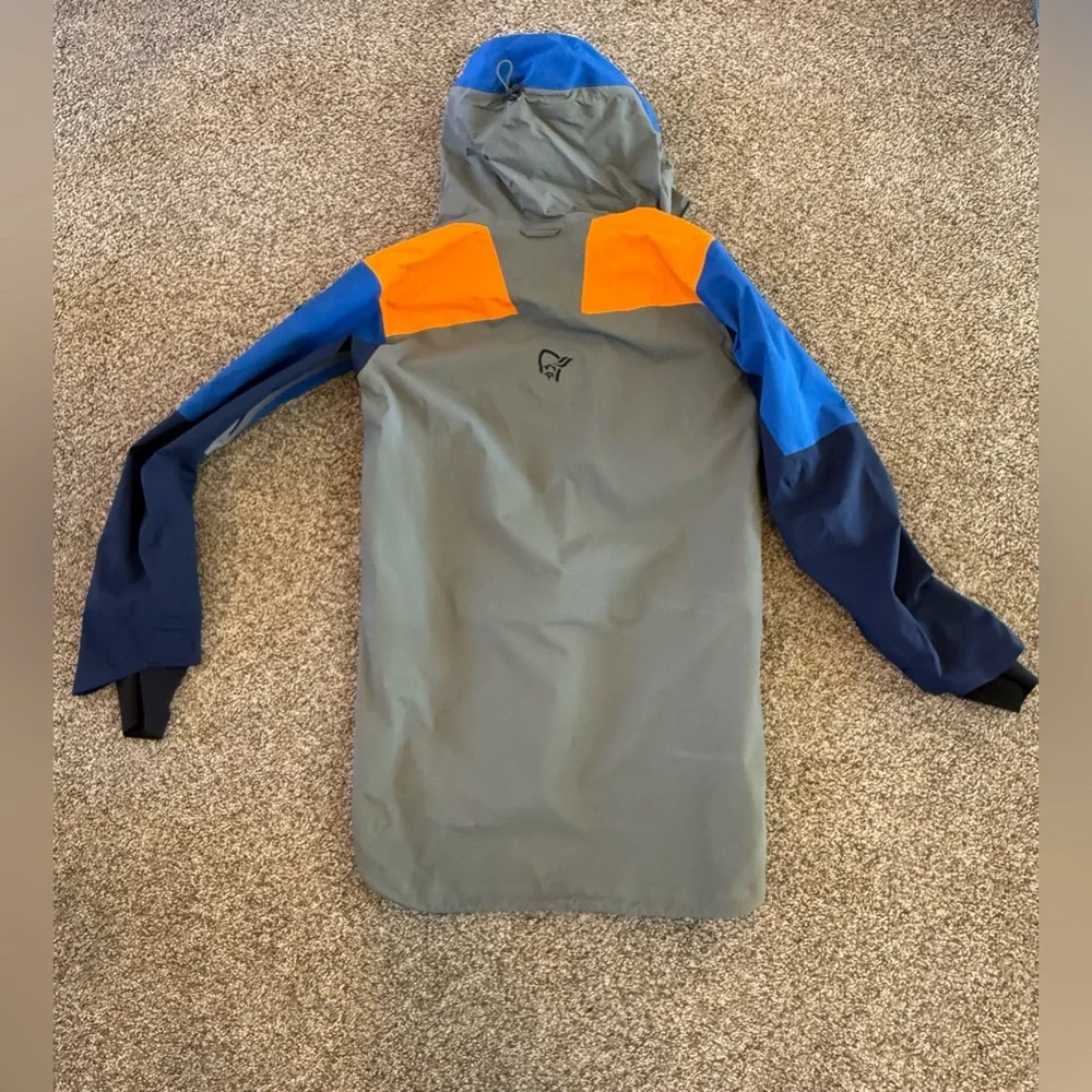 Norrona Lafoten Gore-Tex Anorak -Mens - Picture 2 of 14